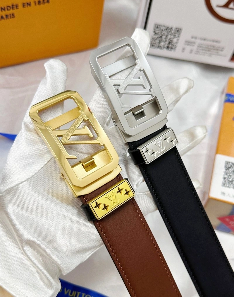 Louis Vuitton Belts ZipUp 301207