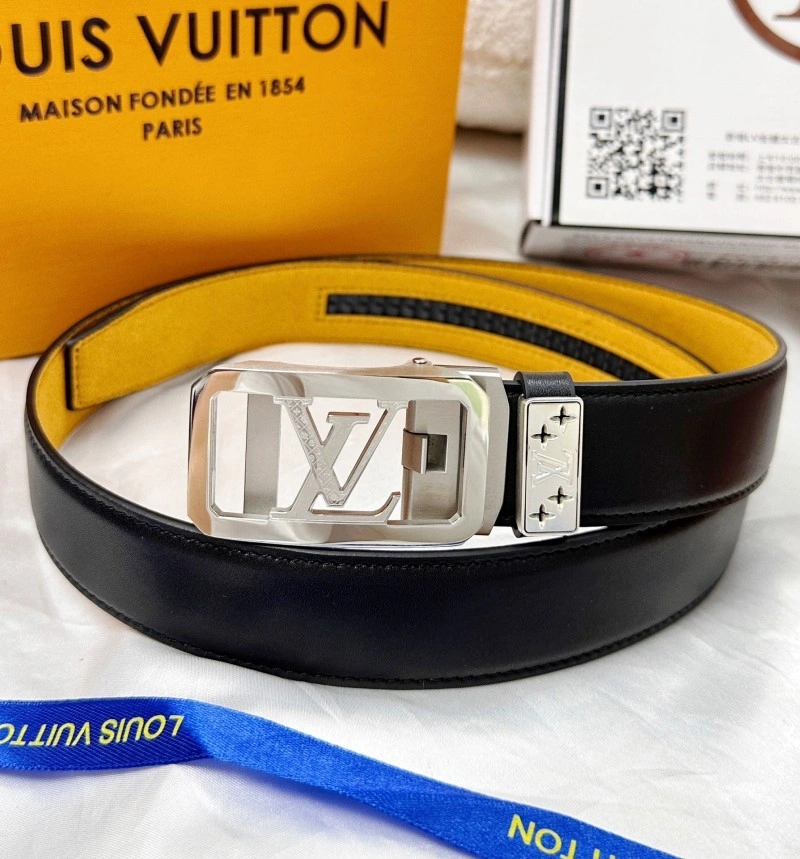 Louis Vuitton Belts ZipUp 301207