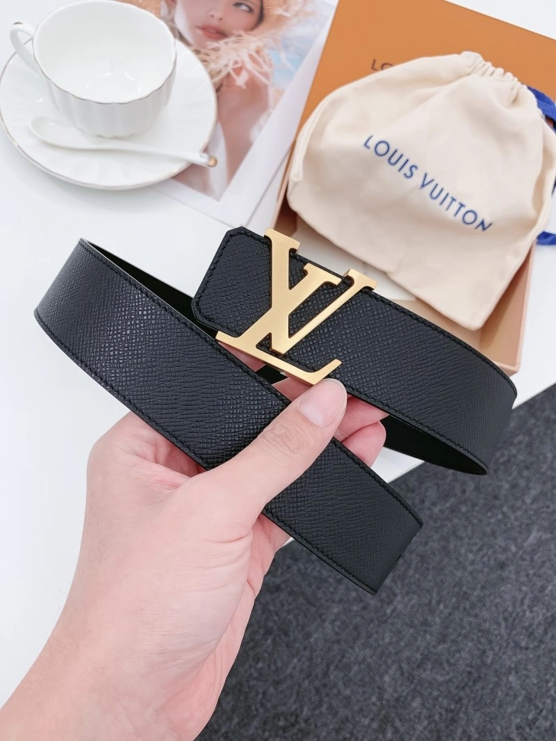 Louis Vuitton Belts Youthful 301183