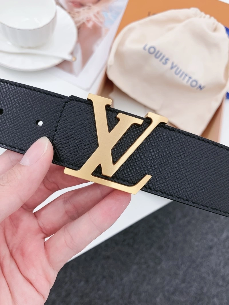 Louis Vuitton Belts Youthful 301183