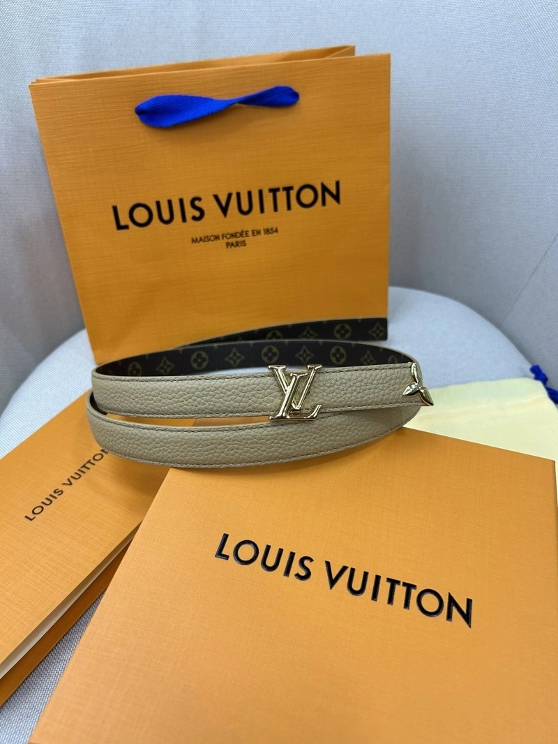 Versatile Louis Vuitton Belts 301151