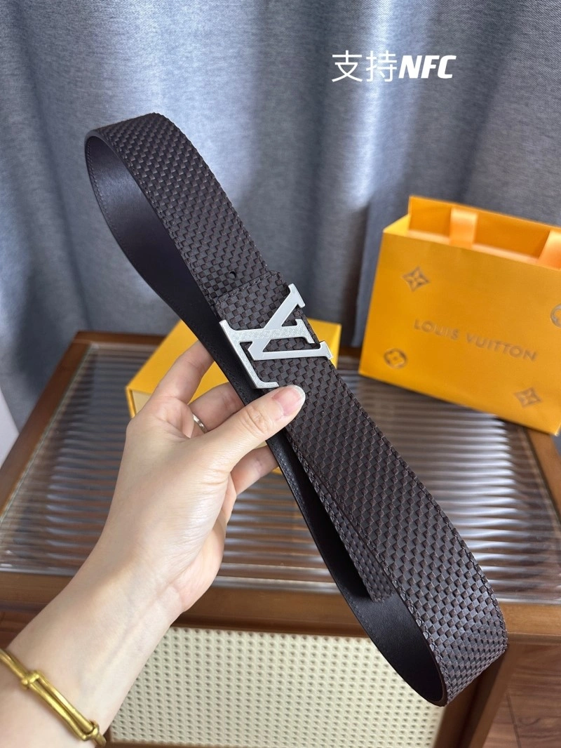 Durable Louis Vuitton Belts 301143