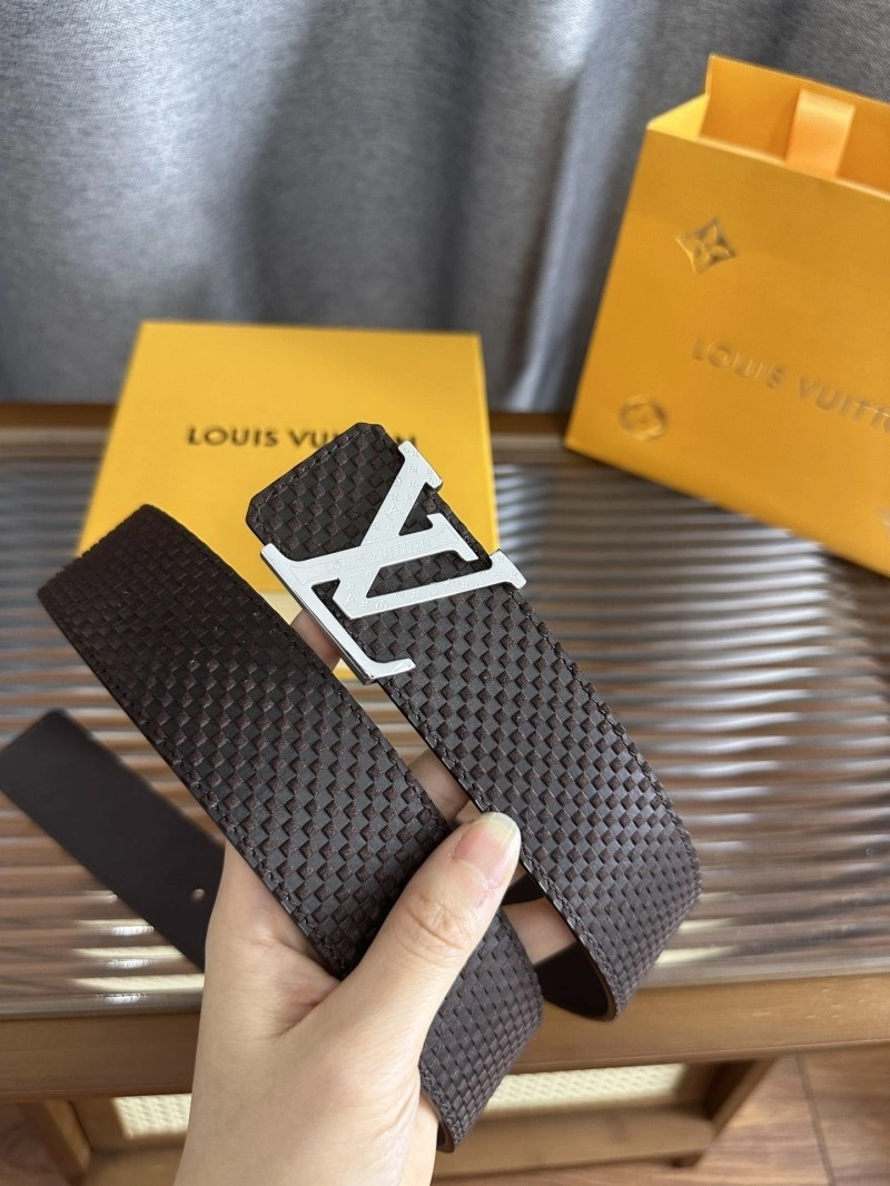 Vibrant Louis Vuitton Belts 301134