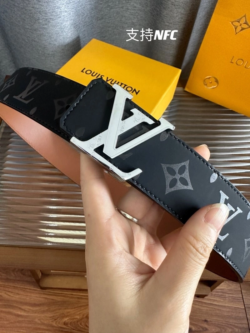 Louis Vuitton Belts Breathable 301110