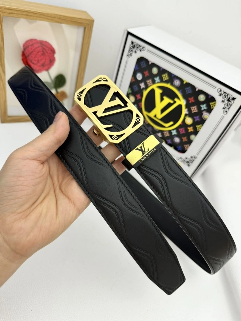 HighQuality Louis Vuitton Belts 301123