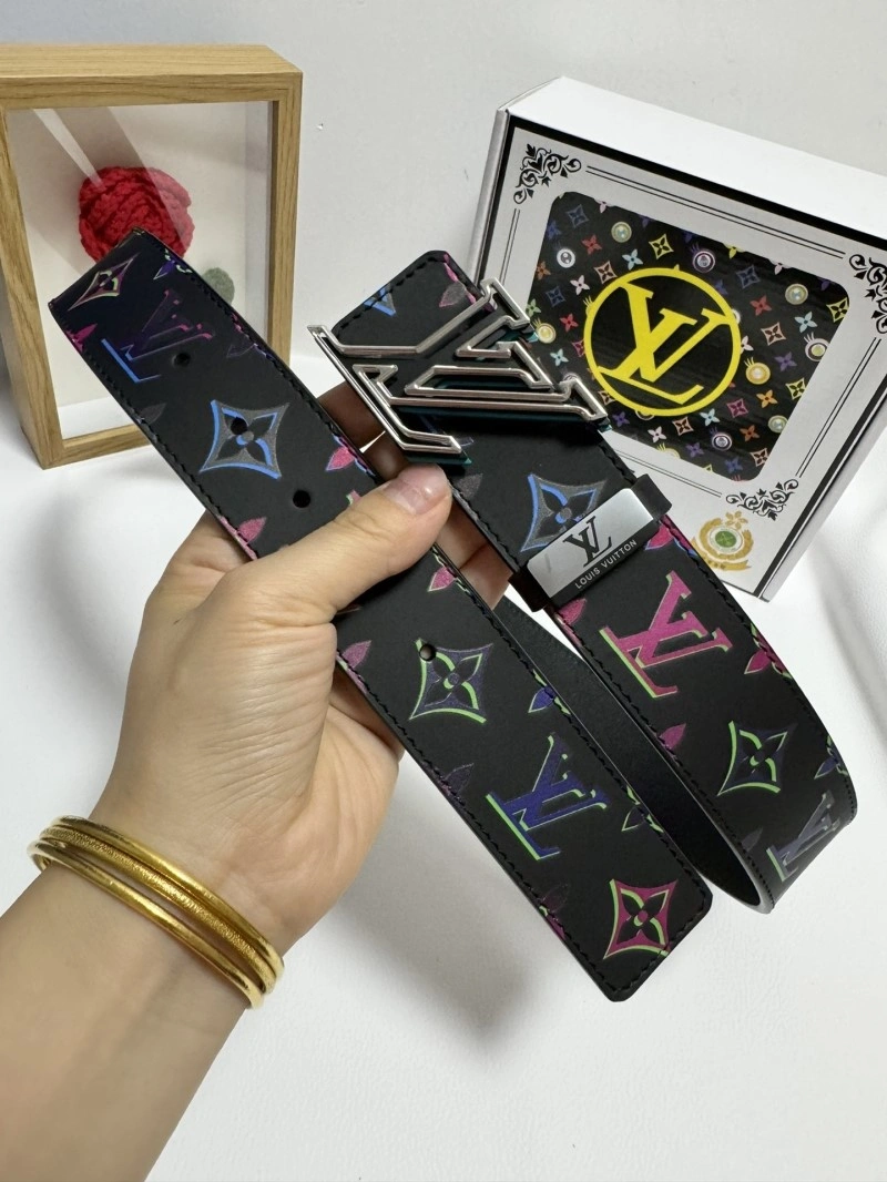 Trendy Louis Vuitton Belts 301118