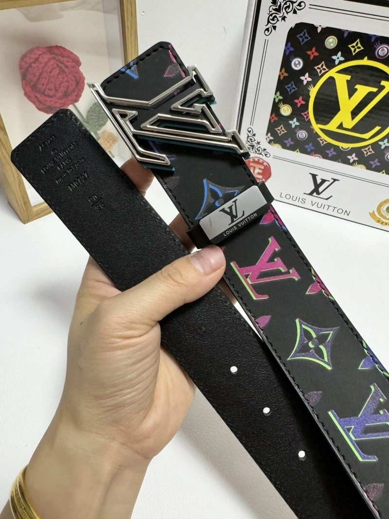 Trendy Louis Vuitton Belts 301118