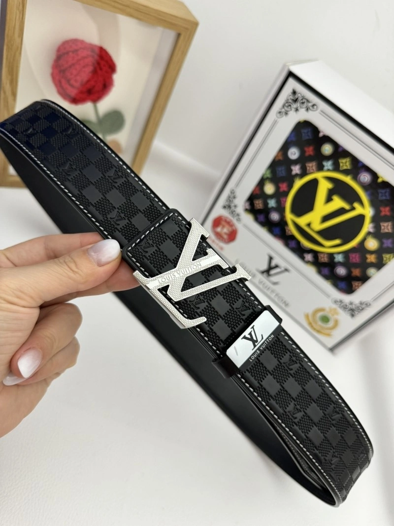 RelaxedFit Louis Vuitton Belts 301124