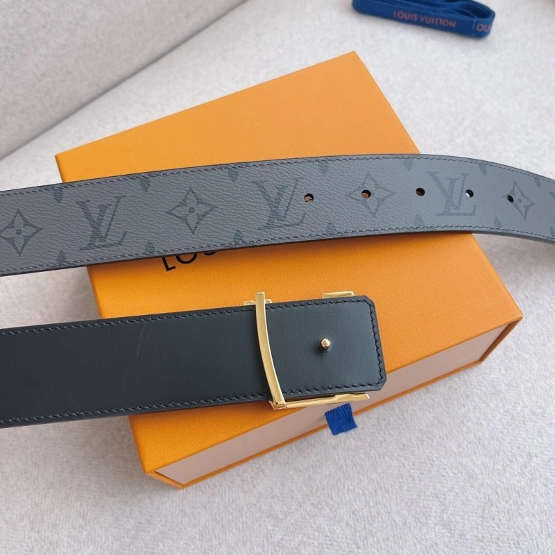 Packable Louis Vuitton Belts 301115