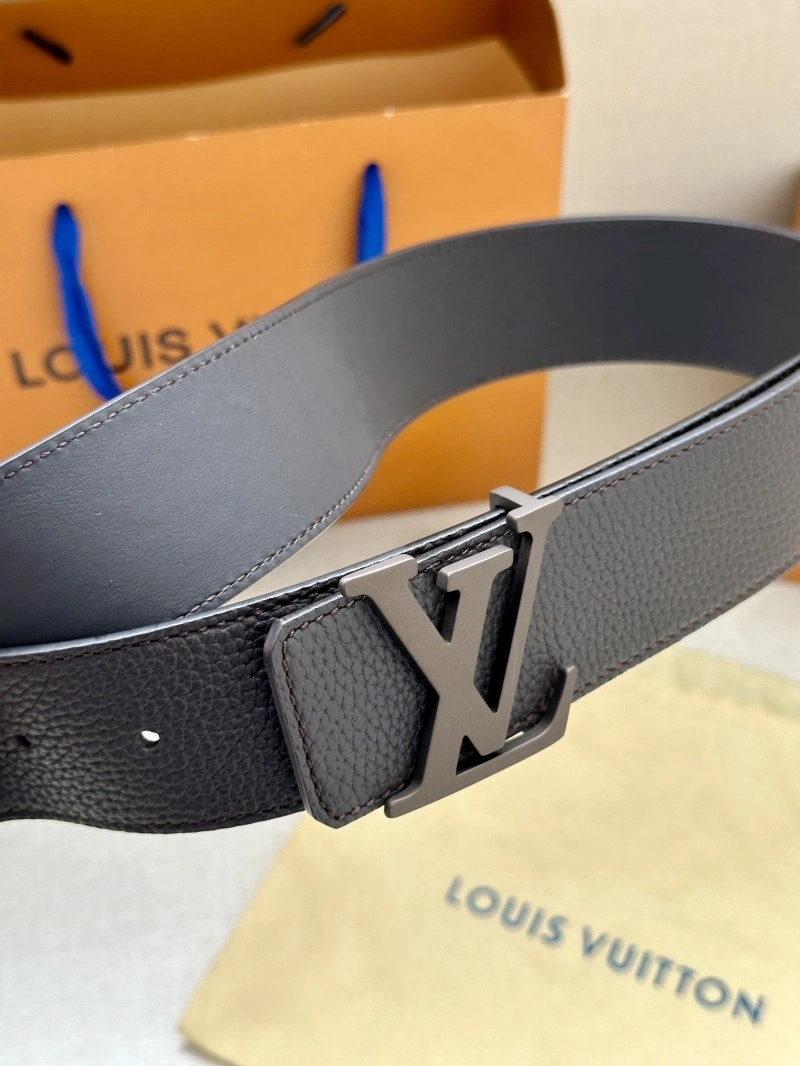 Louis Vuitton Belts Breathable 301095