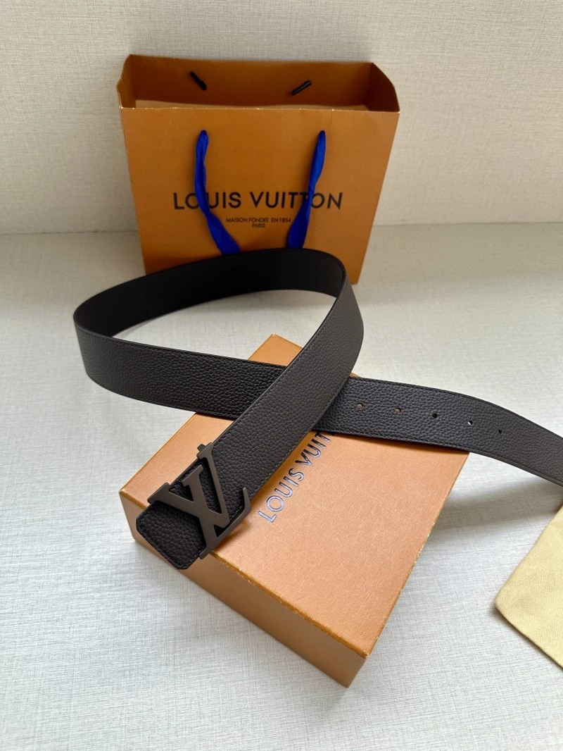 Louis Vuitton Belts Breathable 301095