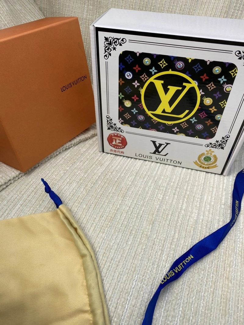 Vibrant Louis Vuitton Belts 301076