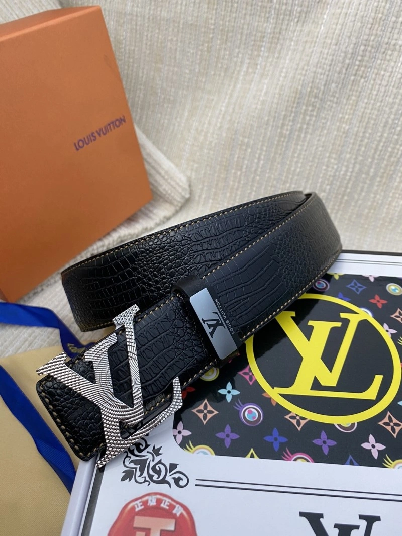 TechFriendly Louis Vuitton Belts 301063
