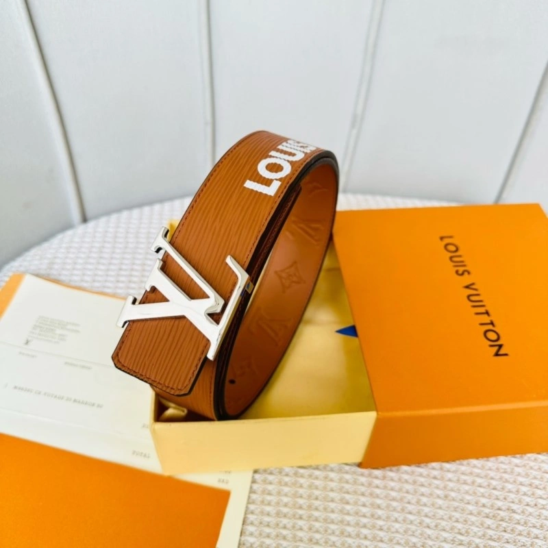 Minimalist Louis Vuitton Belts 301074