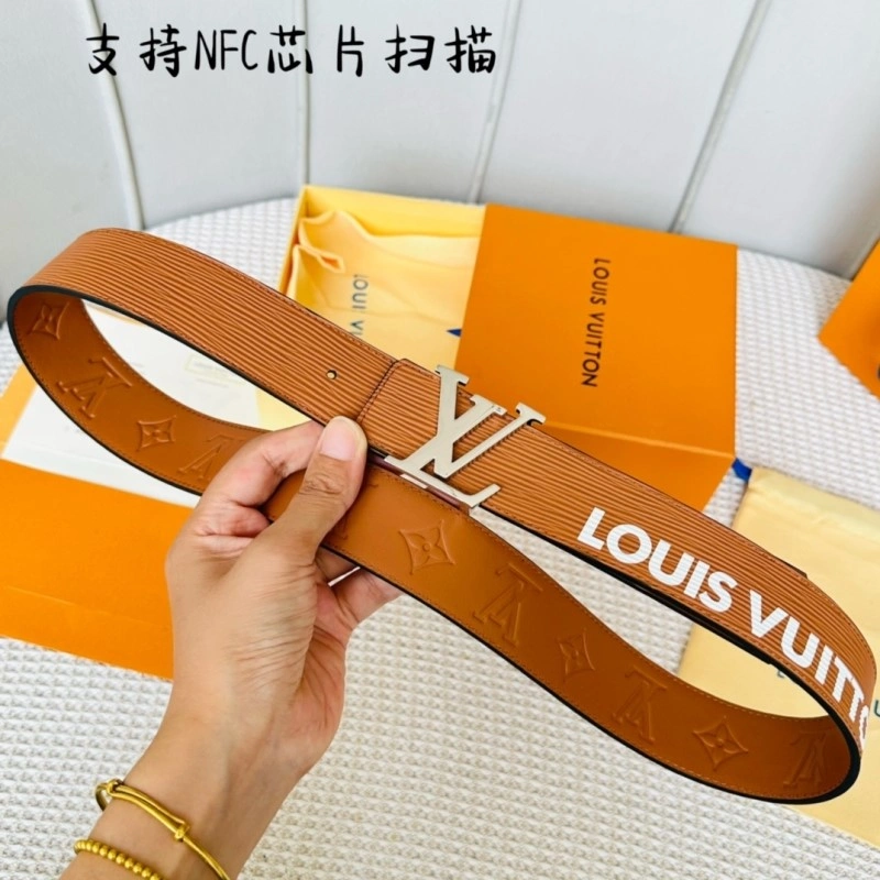 Minimalist Louis Vuitton Belts 301074
