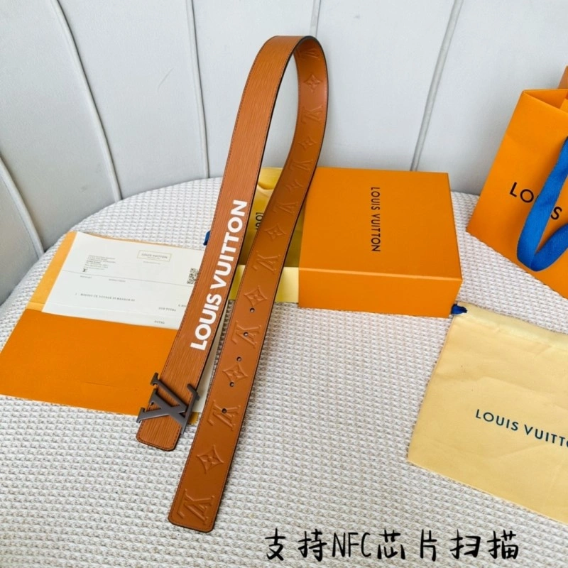 EyeCatching Louis Vuitton Belts 301080