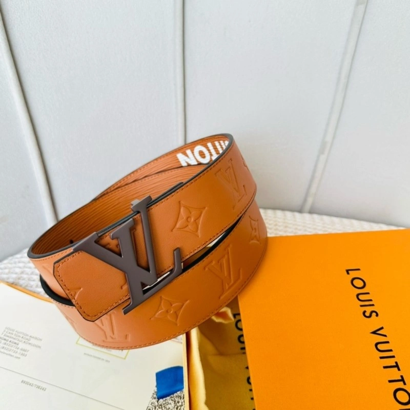 EyeCatching Louis Vuitton Belts 301080