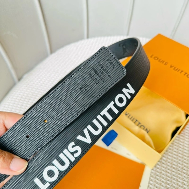 Youthful Louis Vuitton Belts 301065