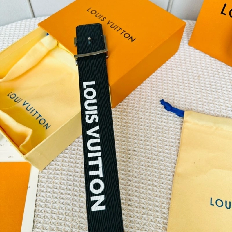Soft Louis Vuitton Belts 301059