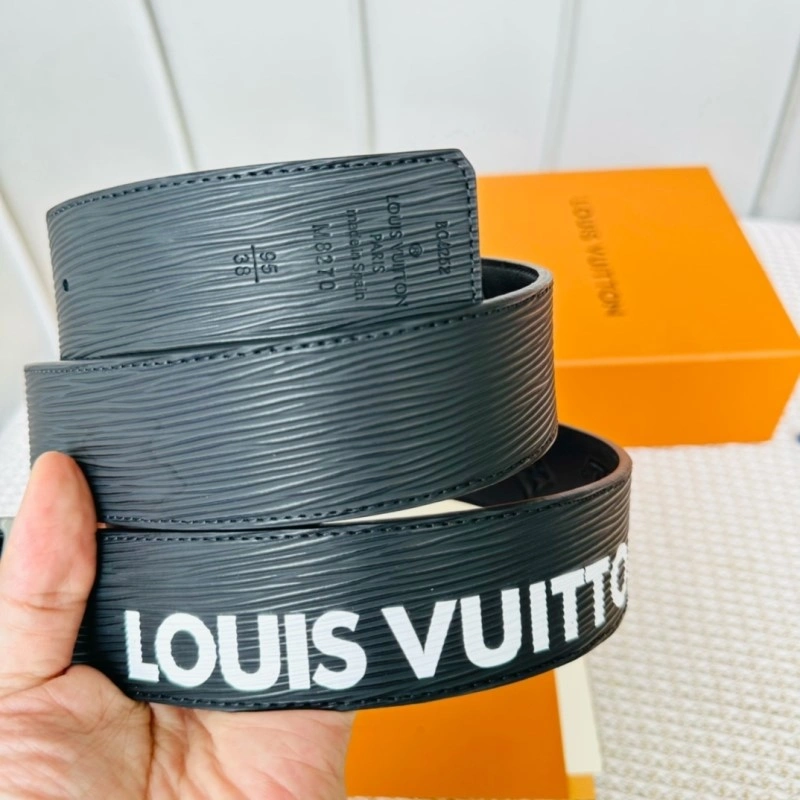 Soft Louis Vuitton Belts 301059