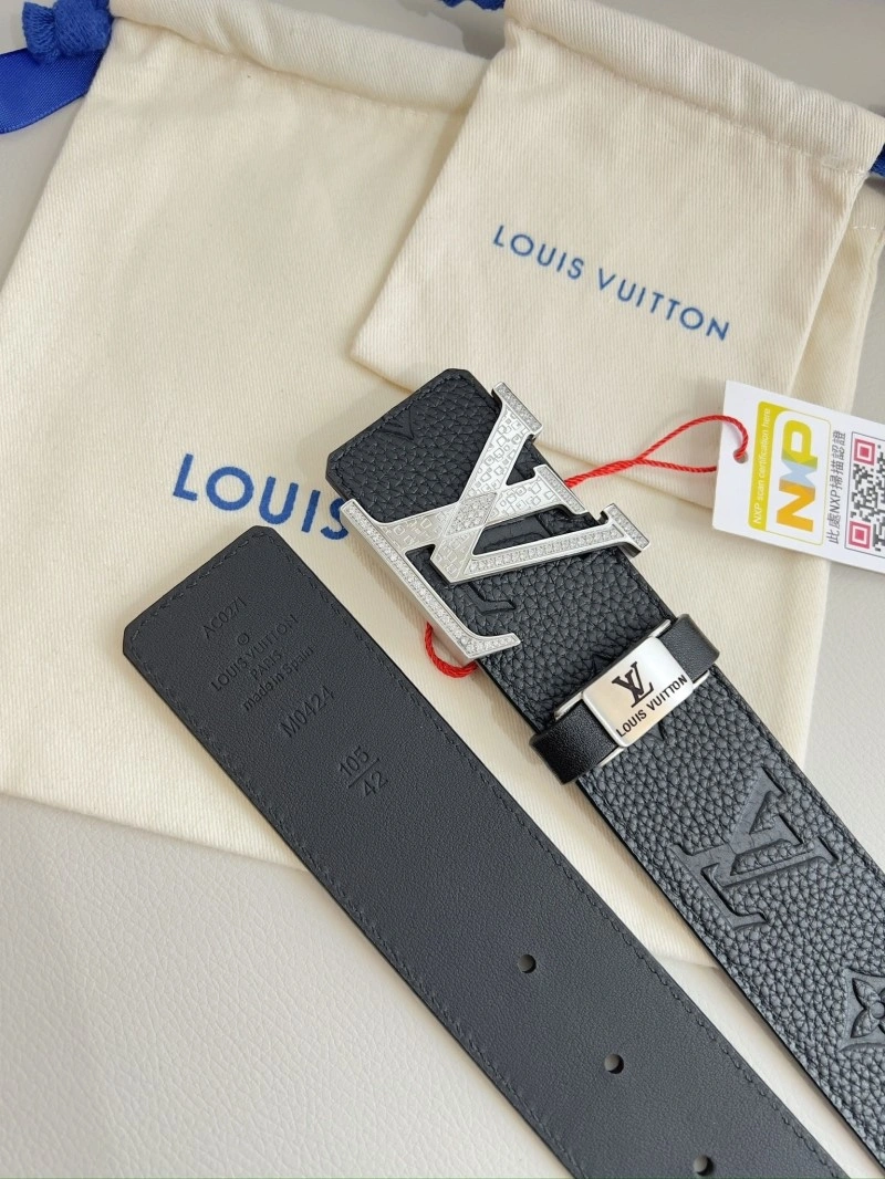 Sophisticated Louis Vuitton Belts 301054
