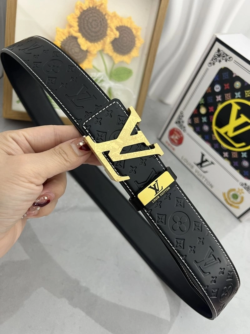 UrbanChic Louis Vuitton Belts 301052