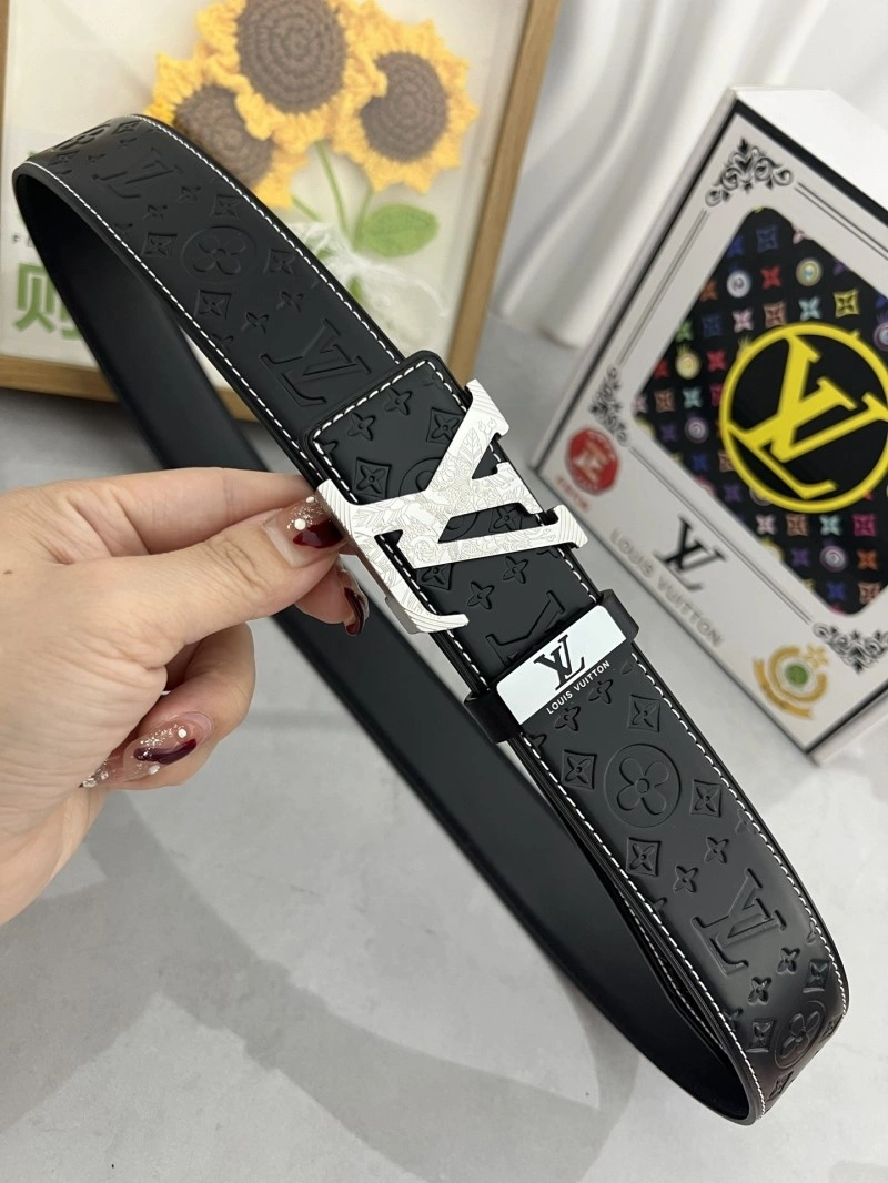Louis Vuitton Belts UrbanStyle 301025