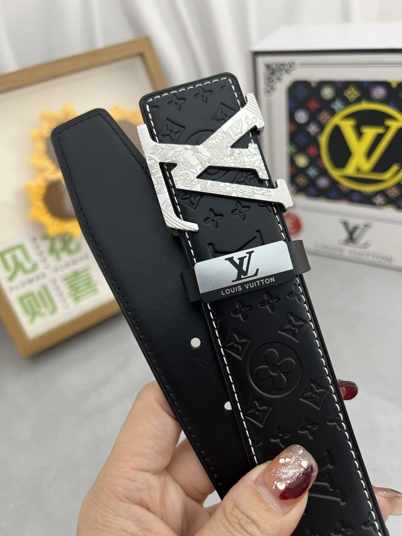 Louis Vuitton Belts UrbanStyle 301025