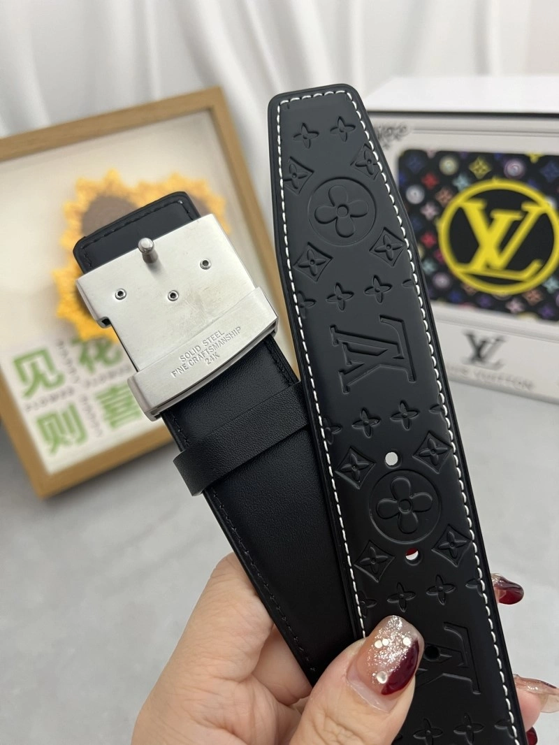 Louis Vuitton Belts UrbanStyle 301025