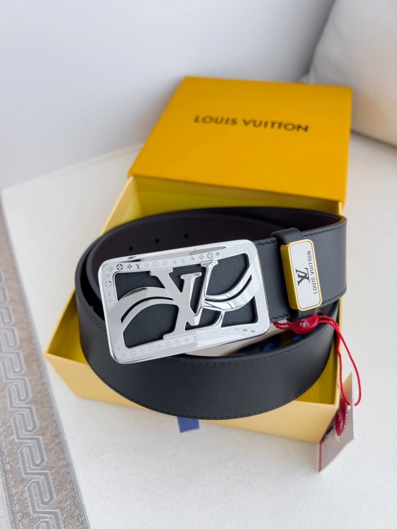 Louis Vuitton Belts Bold 301042