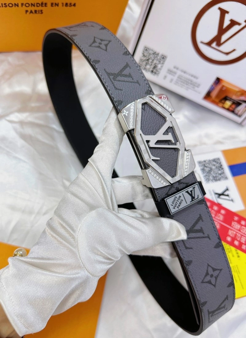 Louis Vuitton Belts EasyMatch 301051