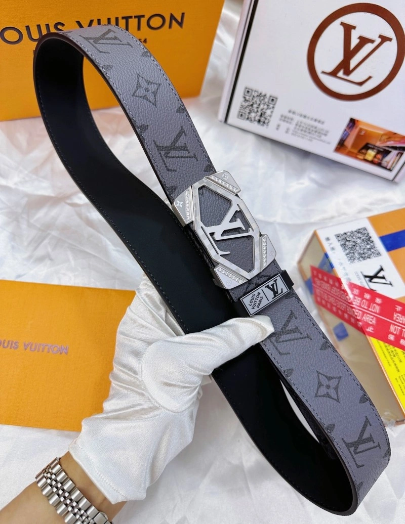 Louis Vuitton Belts EasyMatch 301051