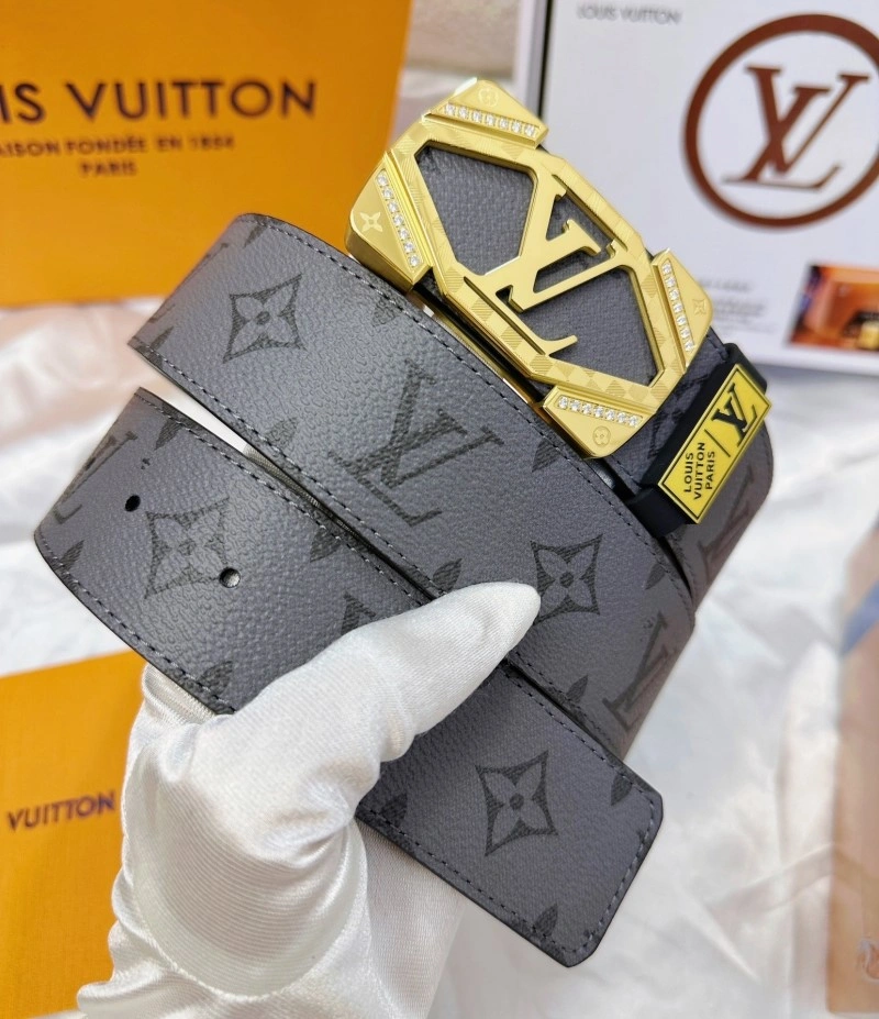 Louis Vuitton Belts Durable 301030