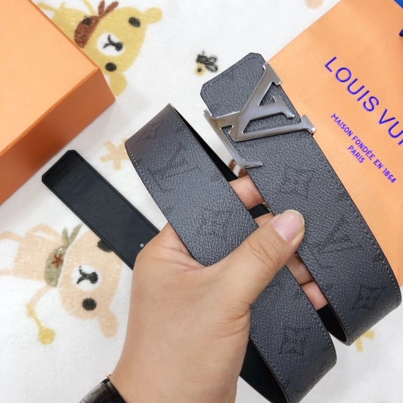 Louis Vuitton Belts SmoothTexture 301046