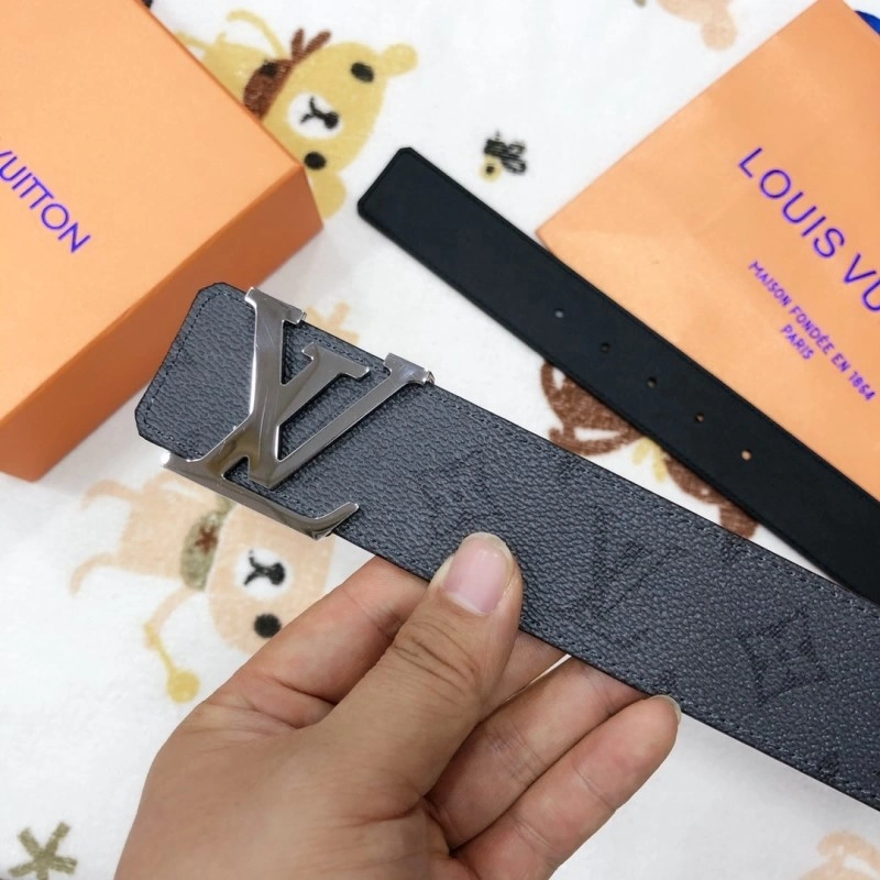 Louis Vuitton Belts SmoothTexture 301046