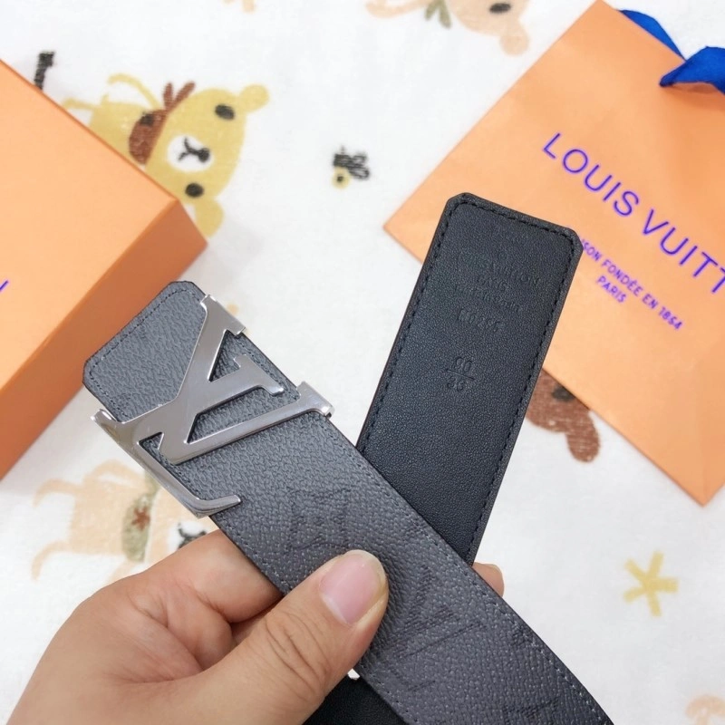 Louis Vuitton Belts SmoothTexture 301046