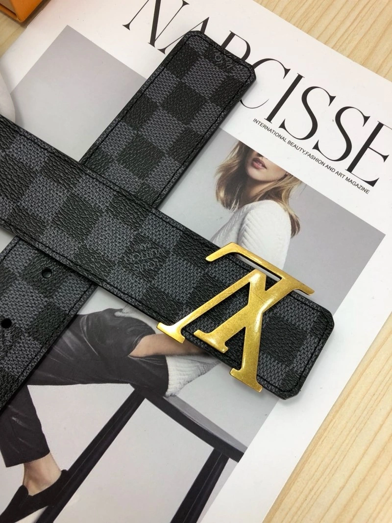 Unisex Louis Vuitton Belts 301027