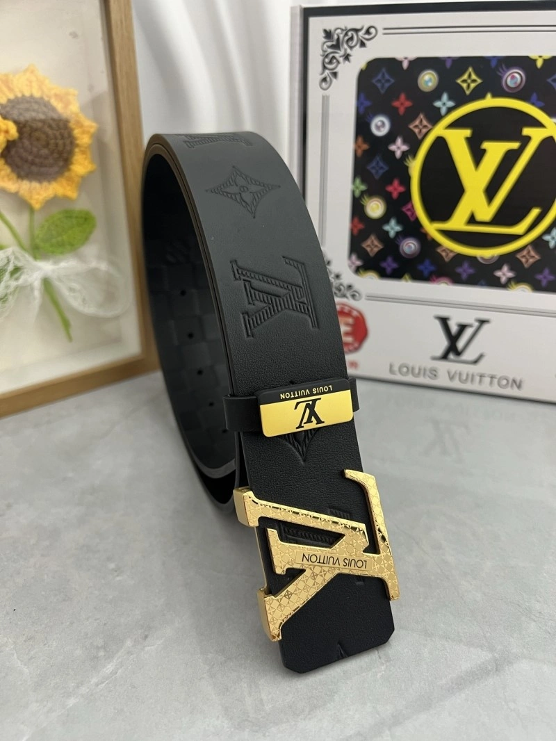 Bright Louis Vuitton Belts 301032