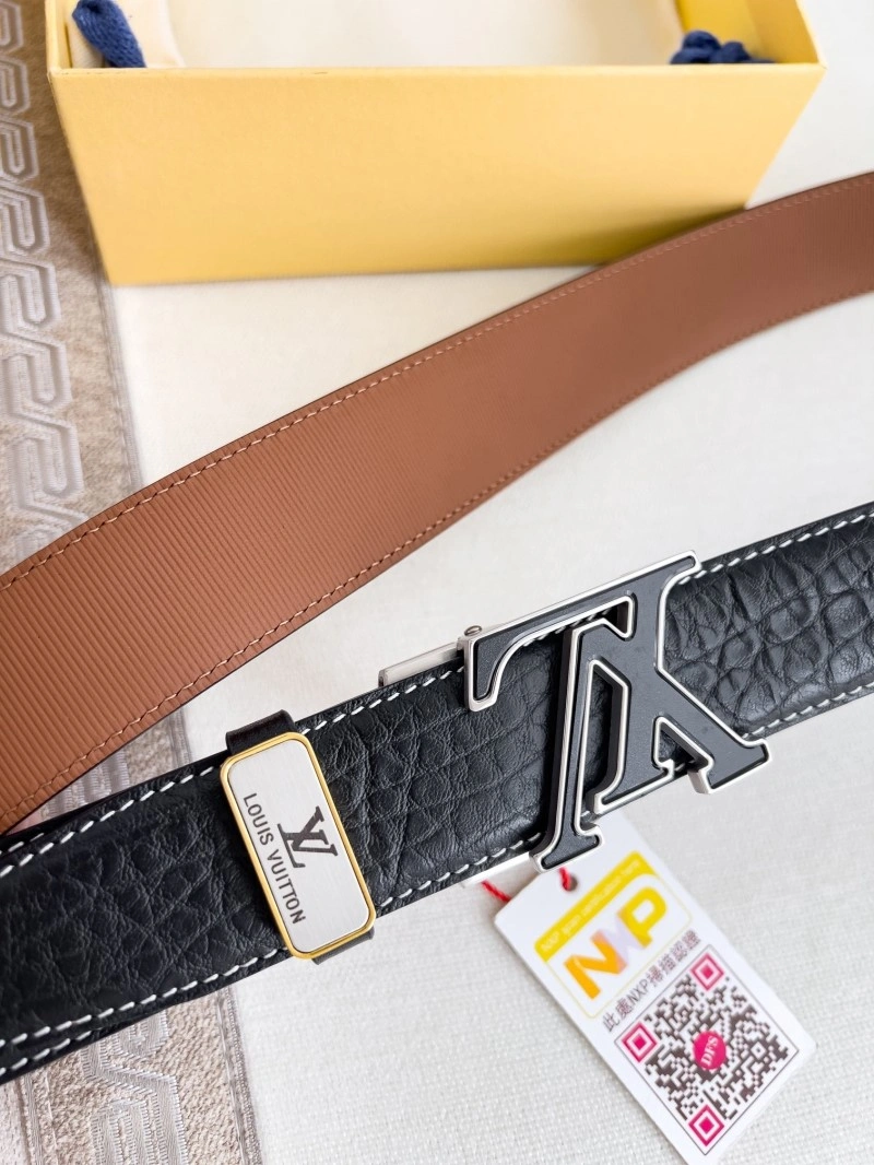 Effortless Louis Vuitton Belts 301018