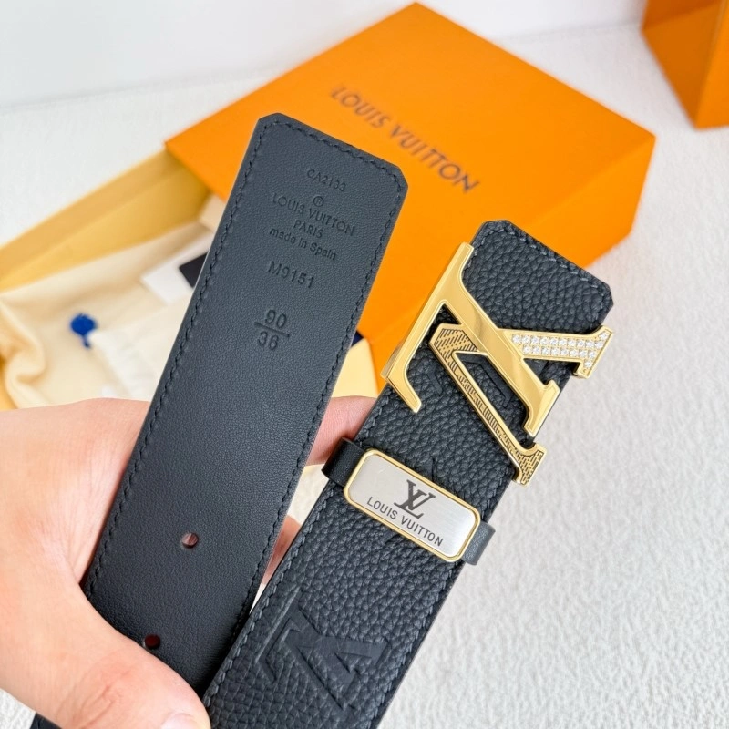 Louis Vuitton Belts Seasonal 301023