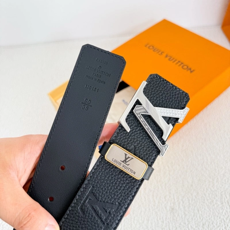 Louis Vuitton Belts Durable 301026