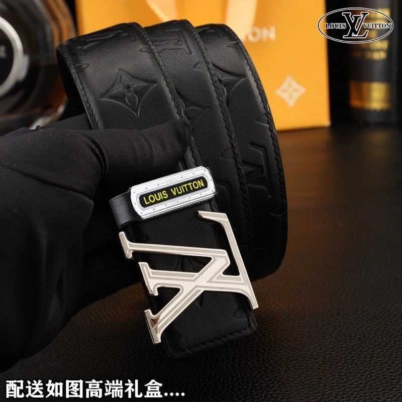 Elegant Louis Vuitton Belts 301017