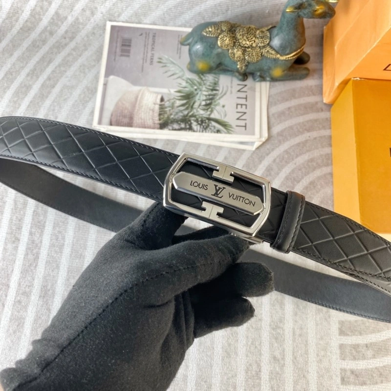 Louis Vuitton Belts Vibrant 301007