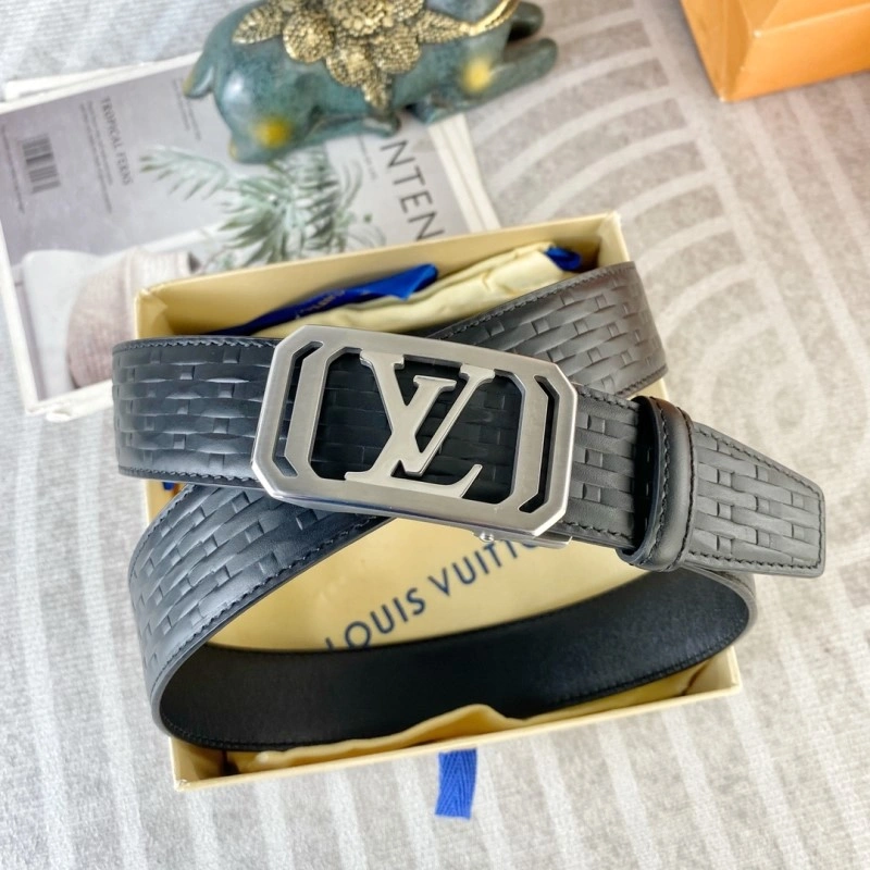 Stretchable Louis Vuitton Belts 301004