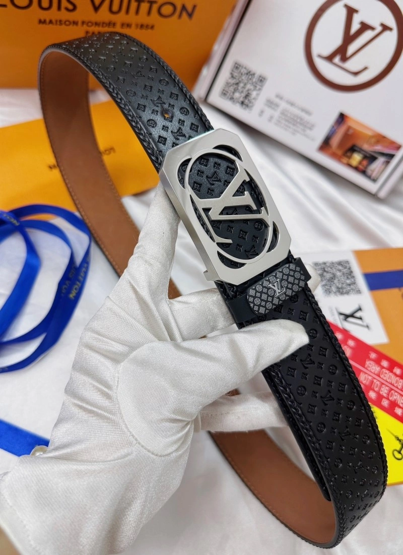 Soft Louis Vuitton Belts 300990