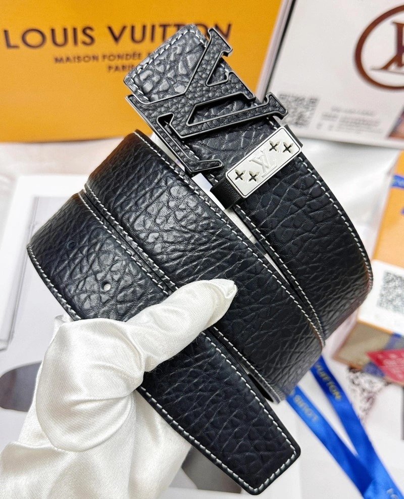 Cozy Louis Vuitton Belts 300994