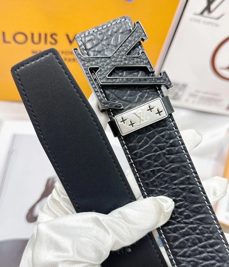 Cozy Louis Vuitton Belts 300994