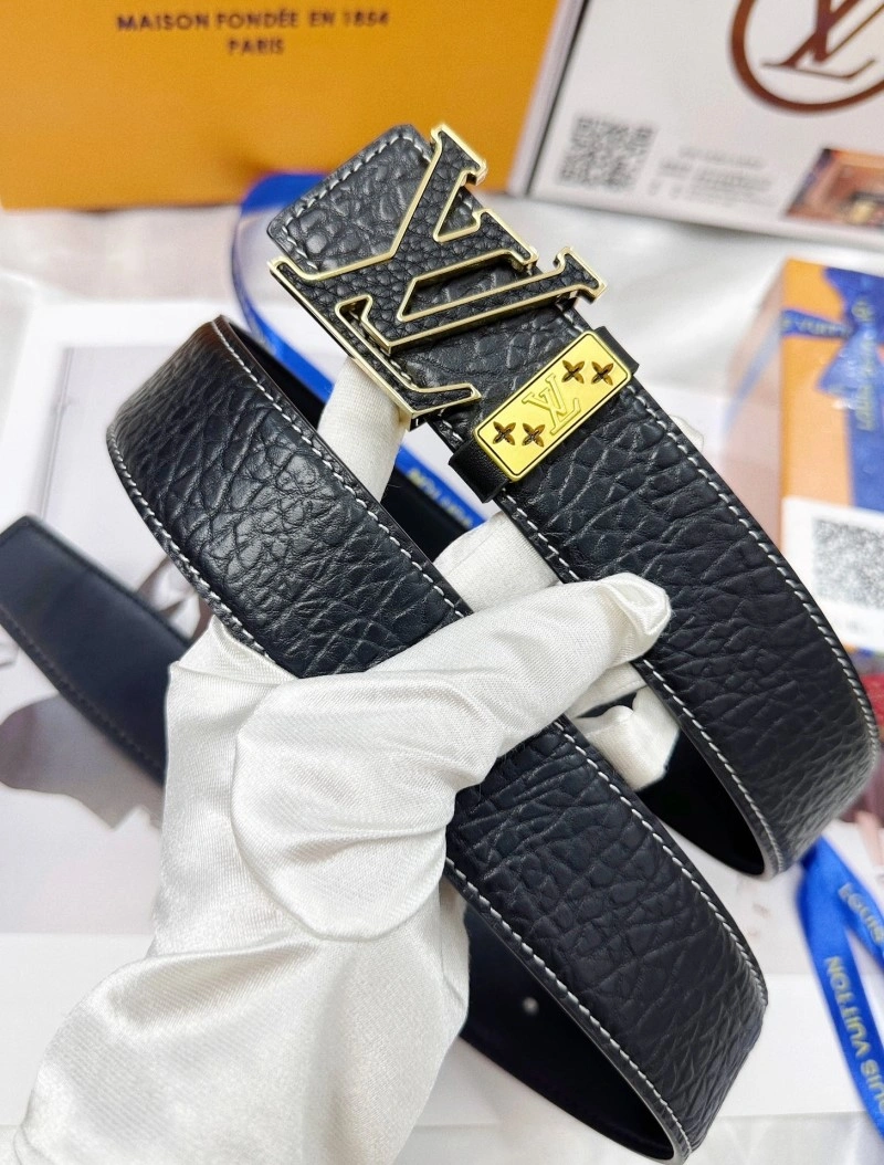 Popular Louis Vuitton Belts 300982