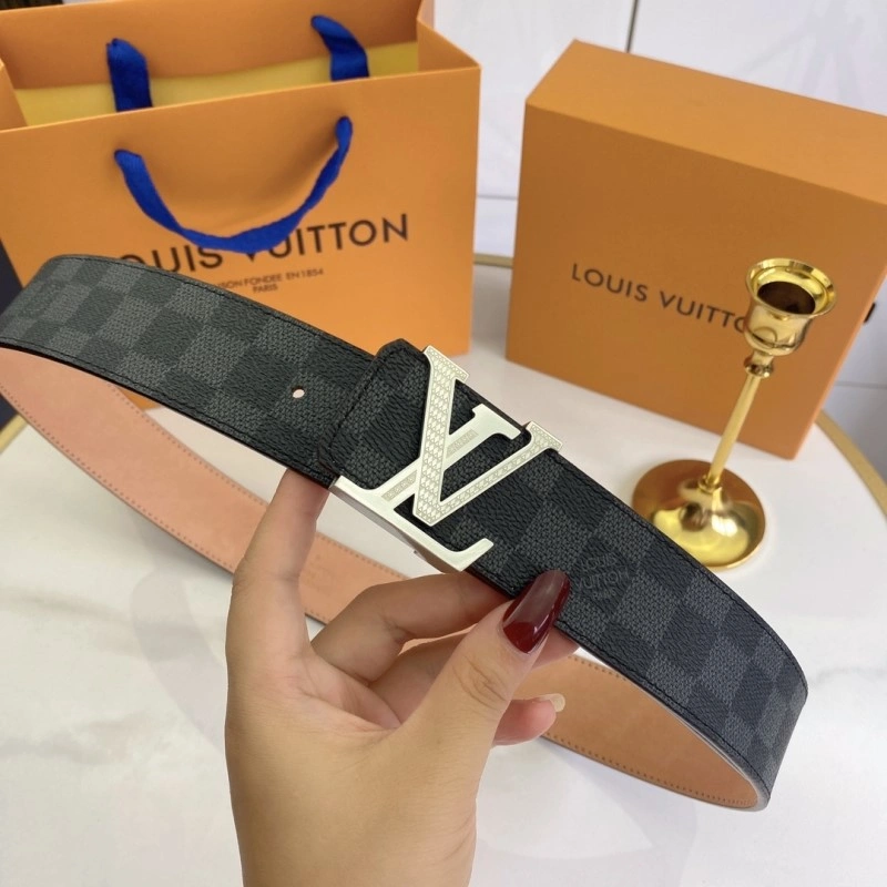 Flexible Louis Vuitton Belts 300987