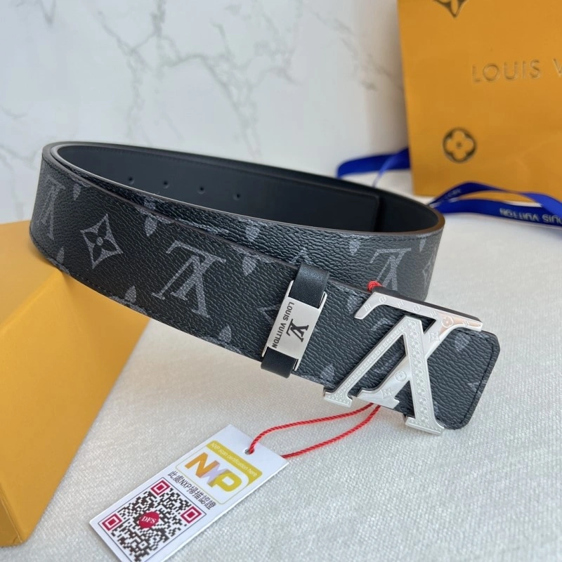 Breathable Louis Vuitton Belts 300975